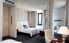 Davinci Hotel On Nelson Mandela Square